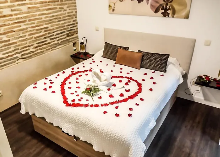 Tres Lunas Apartment Toledo