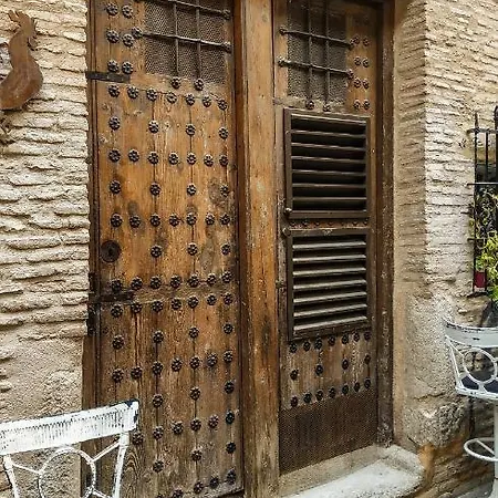 Апартаменты Tres Lunas